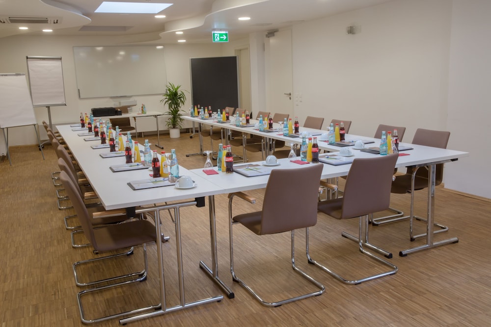 Goethe Conference Hotel 45/64