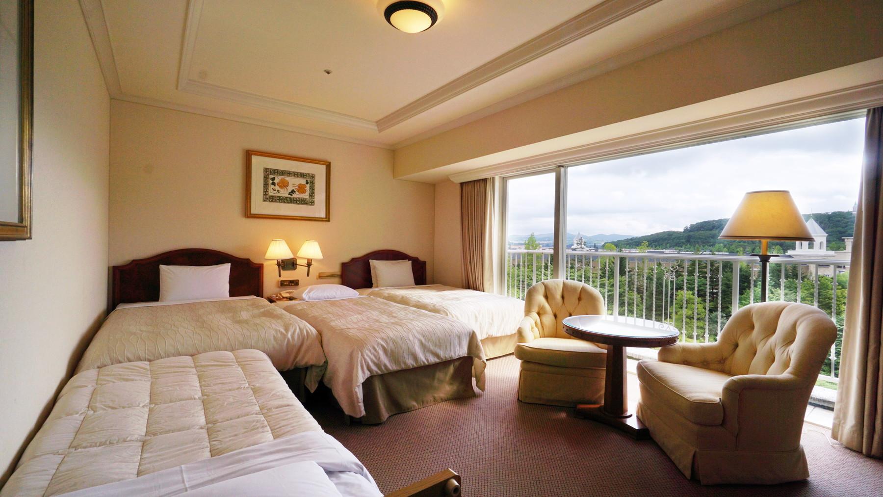 Superior, Twin Beds