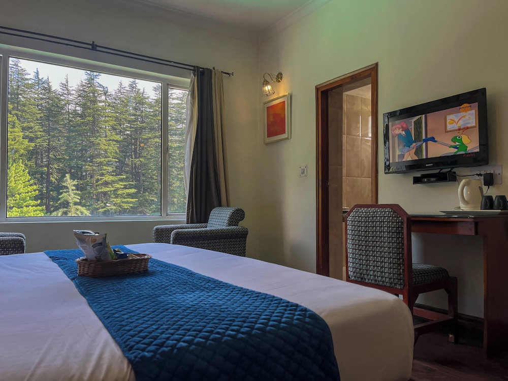 Golden Tulip Manali 23/92