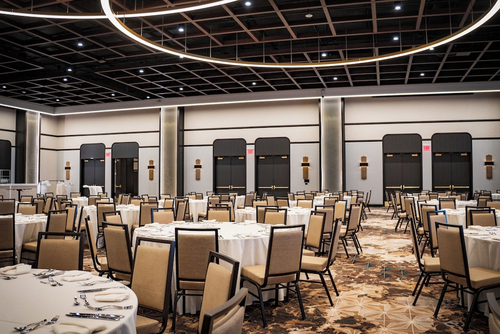 Ameristar Casino Resort Spa St. Charles 56/64