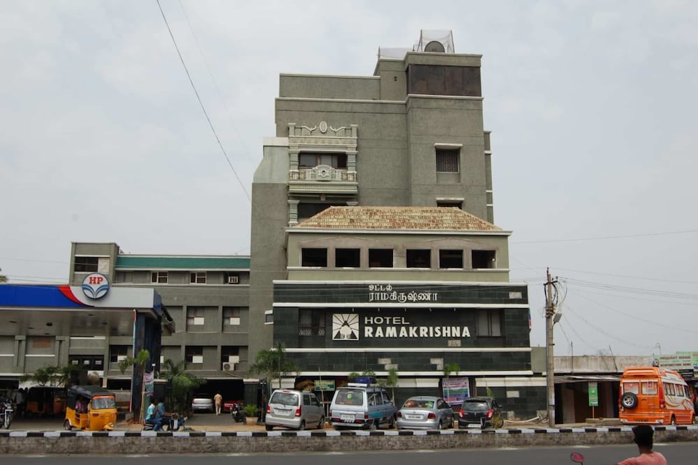 Hotel Ramakrishna 1/32