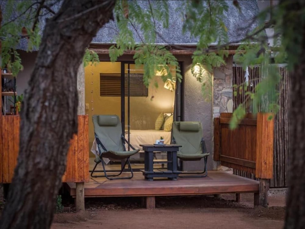 Ujabule 8 Sleeper Bush Lodge 4/50