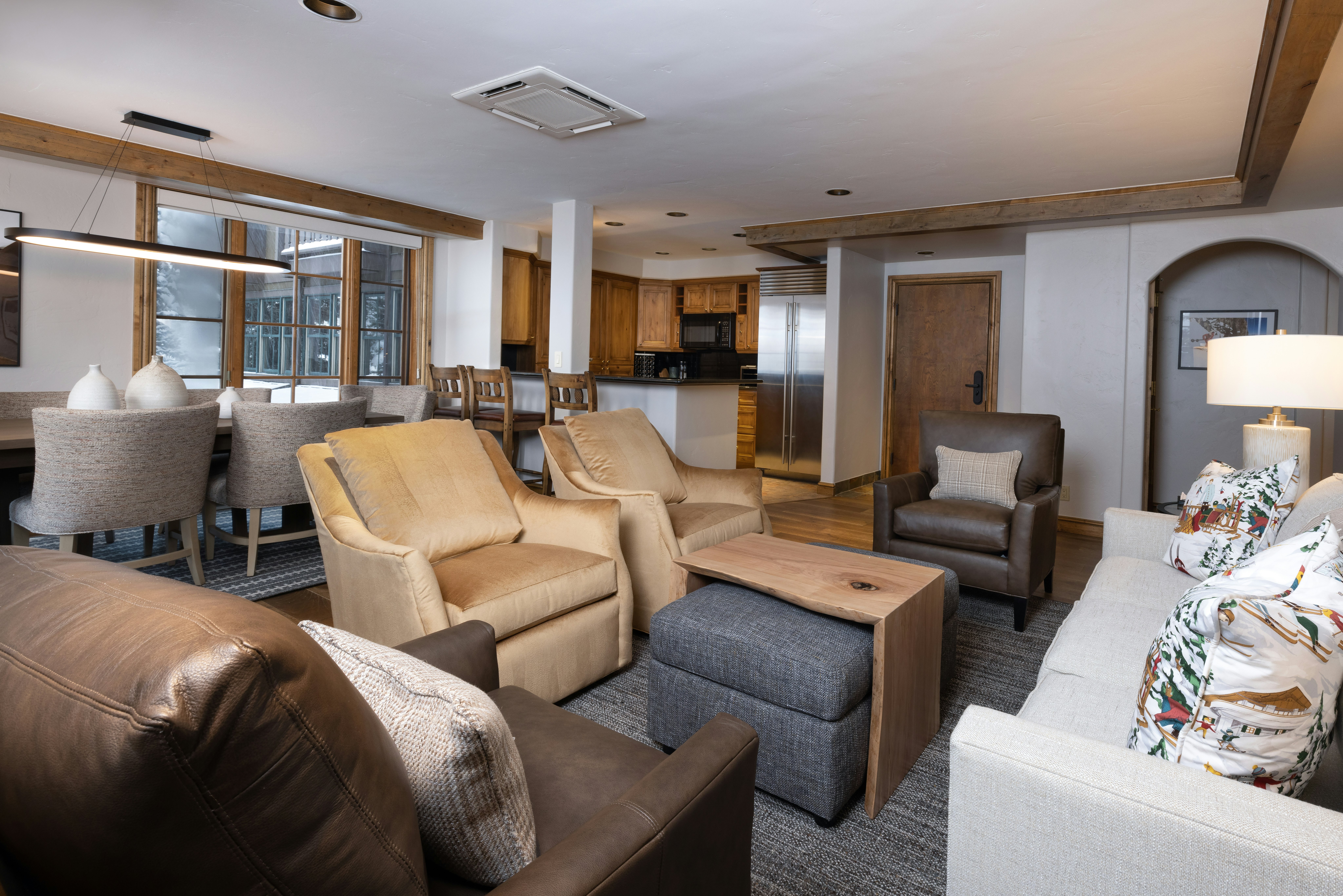 Gravity Haus Vail 29/50