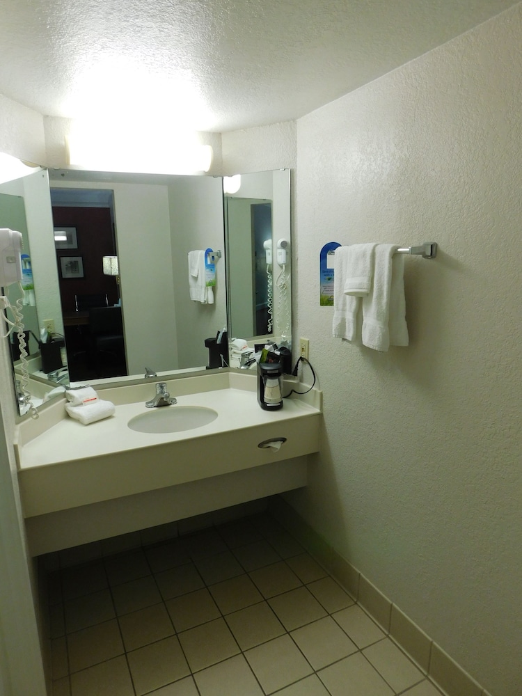 Best Western Schaumburg - O’Hare NW 42/43