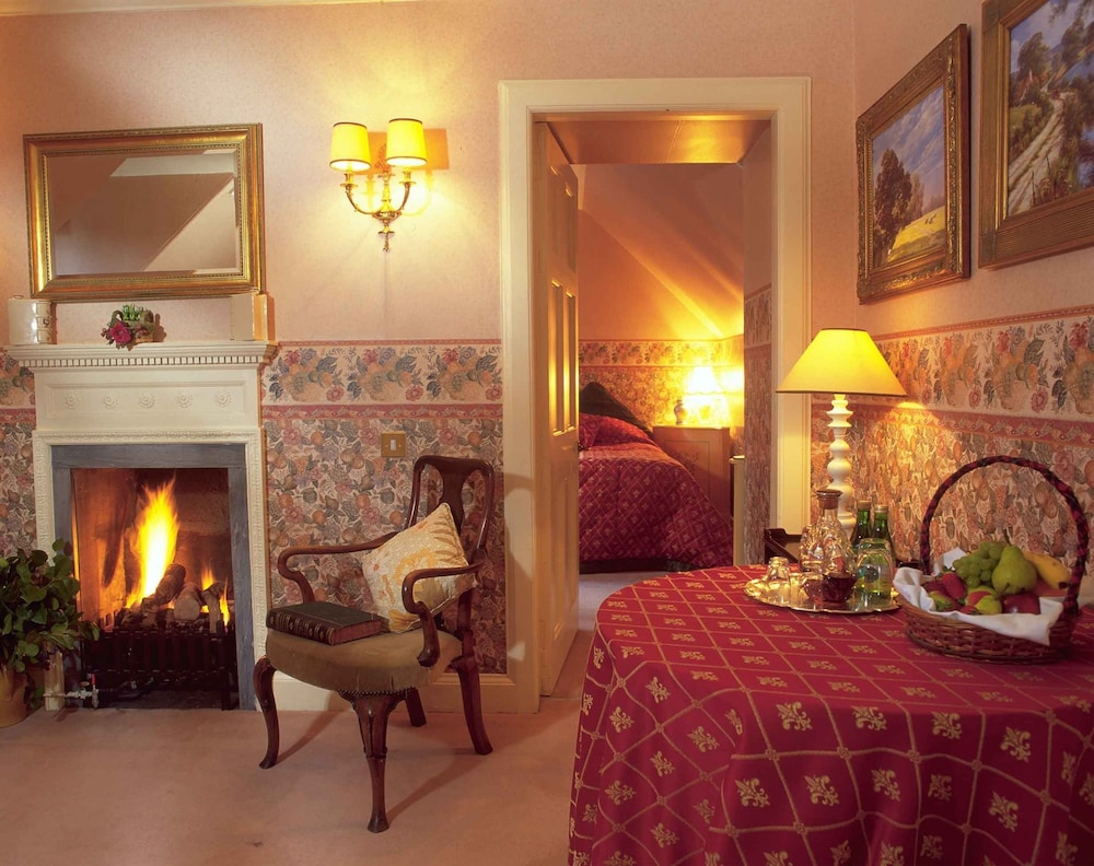 ROMAN CAMP HOTEL 40/72