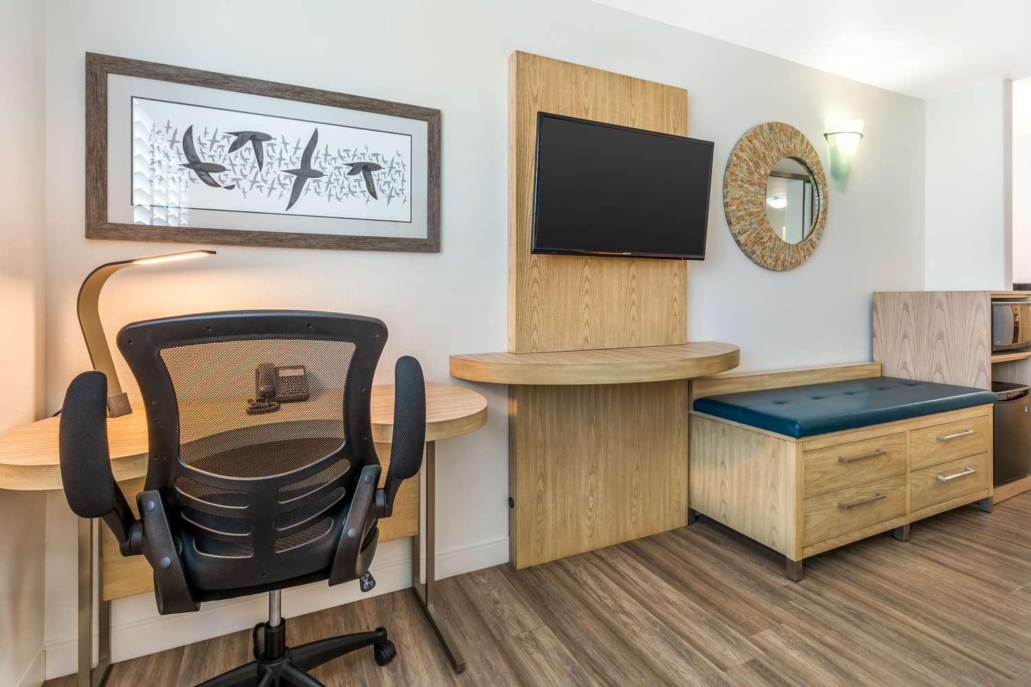 Best Western Plus Capitola By the Sea Inn Suites 5/55