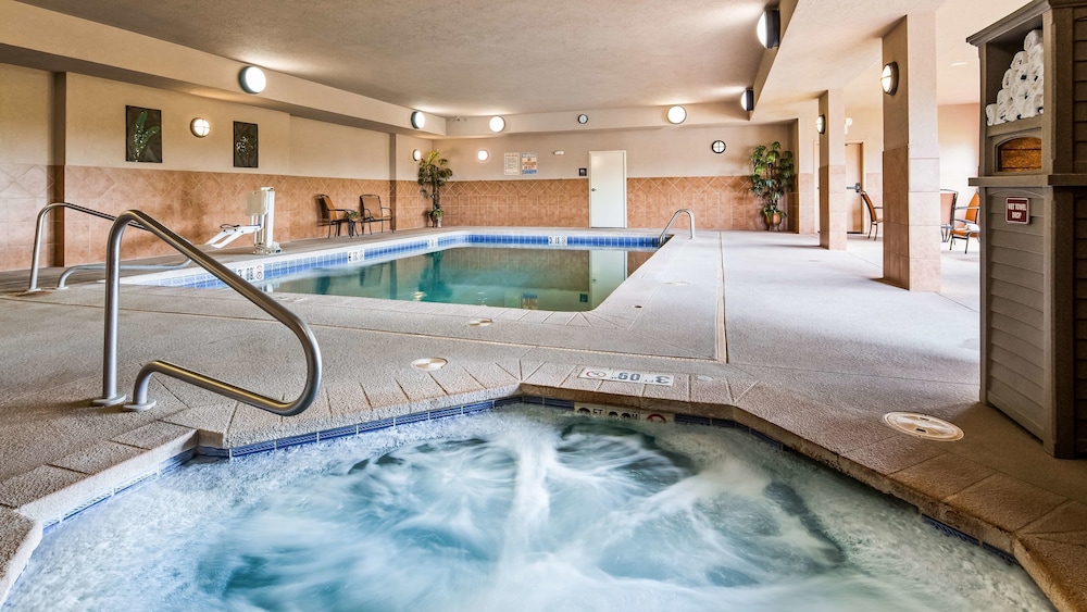 Best Western Plus Capital Inn 6/48