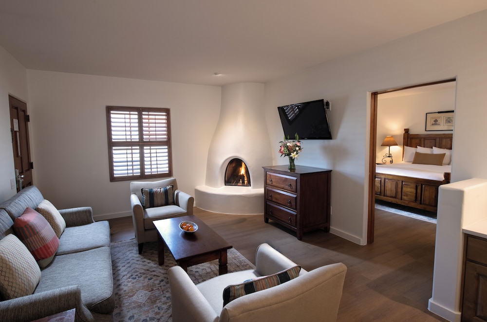 Old Santa Fe Inn 47/64