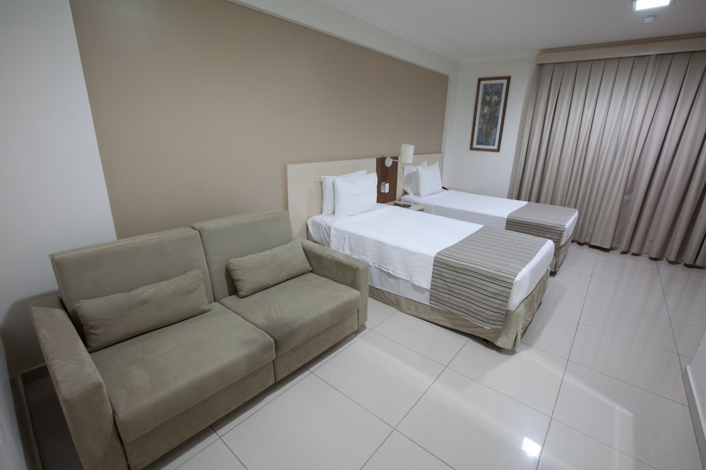 Oitis Hotel 20/63