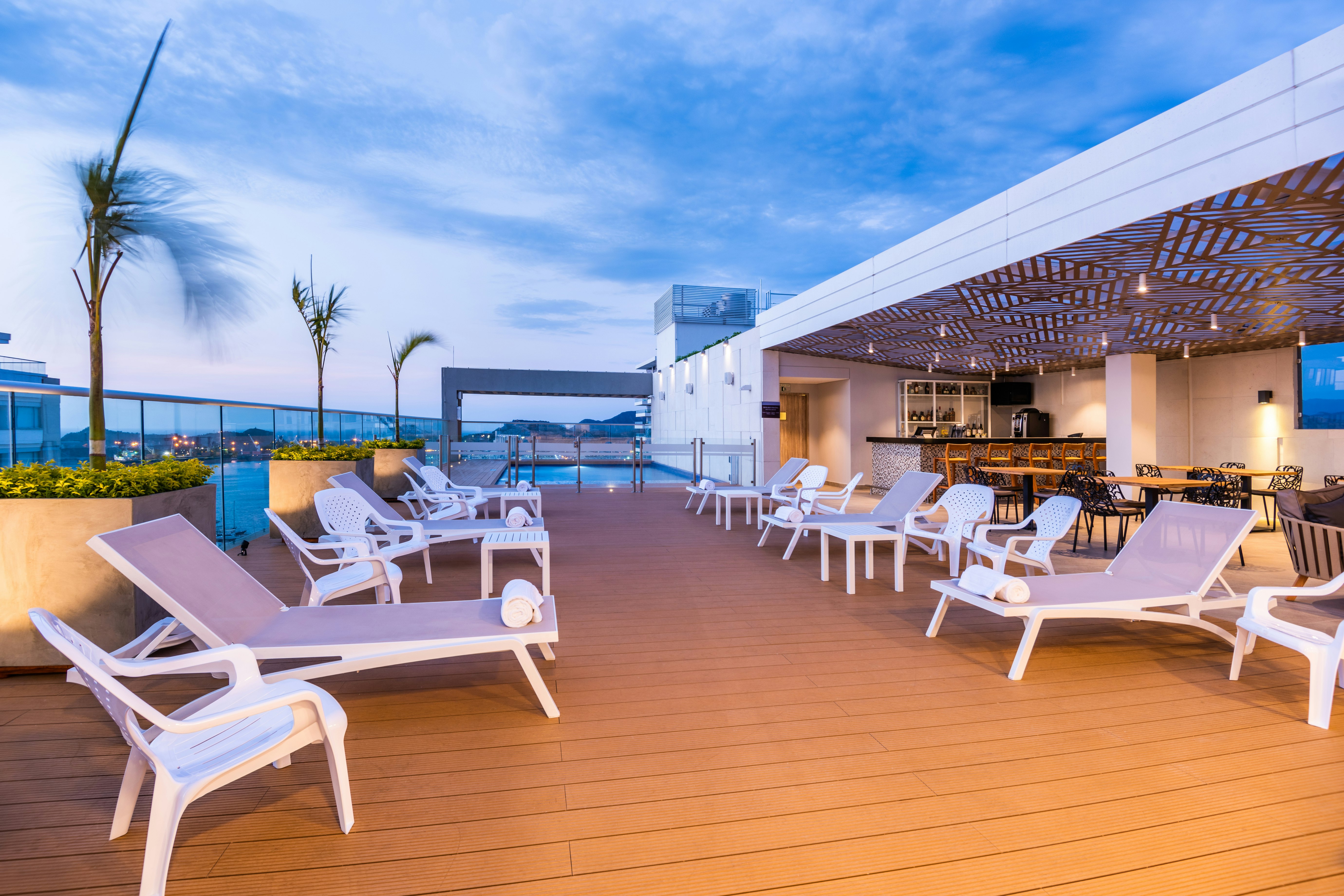 Hilton Garden Inn Santa Marta 62/66