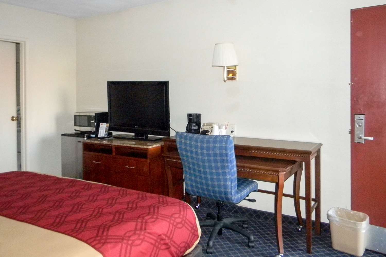 Downtown Inn Wenatchee 12/13