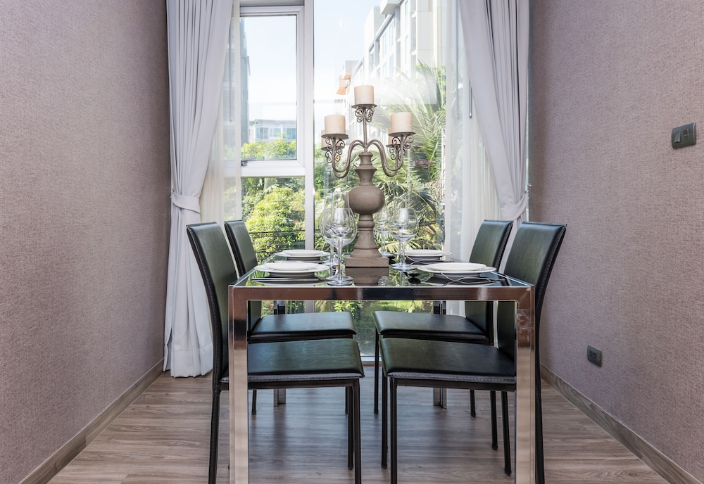 Olive Bangkok Hotel 37/46