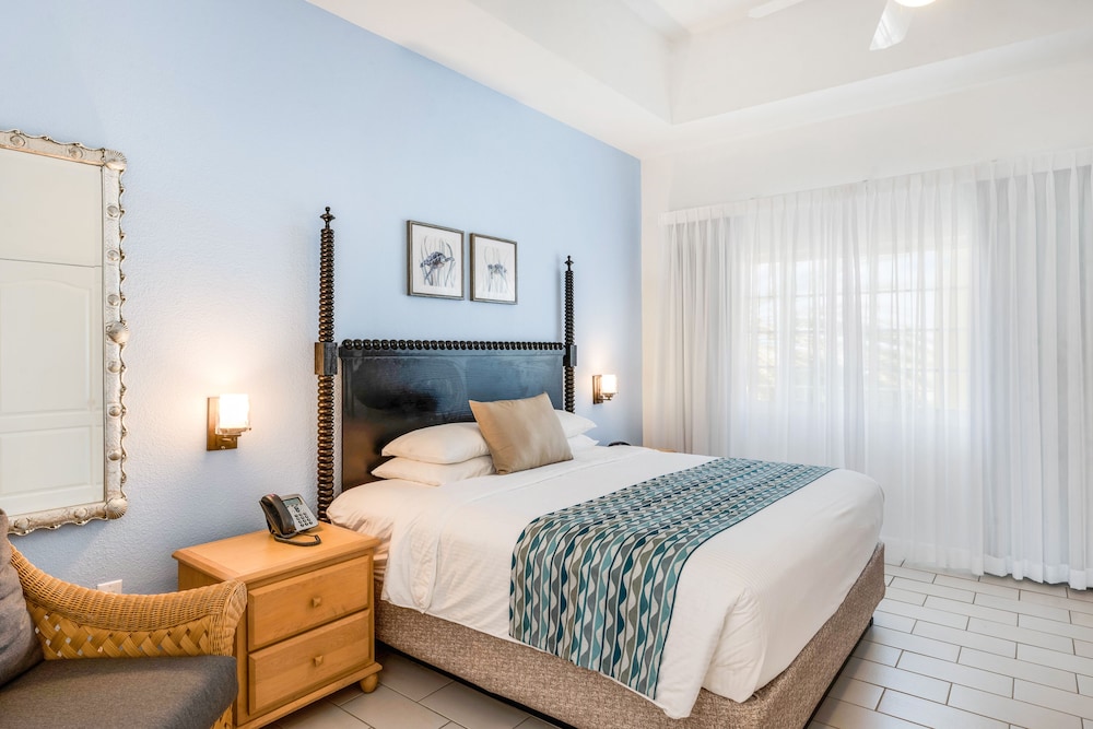 1 Bedroom, Condo, King and Twin Beds, Beach Front