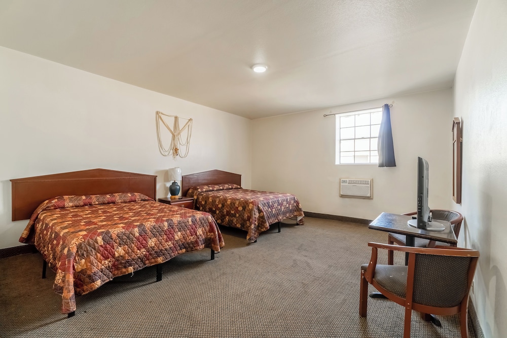 2 Queen Beds Non-Smoking