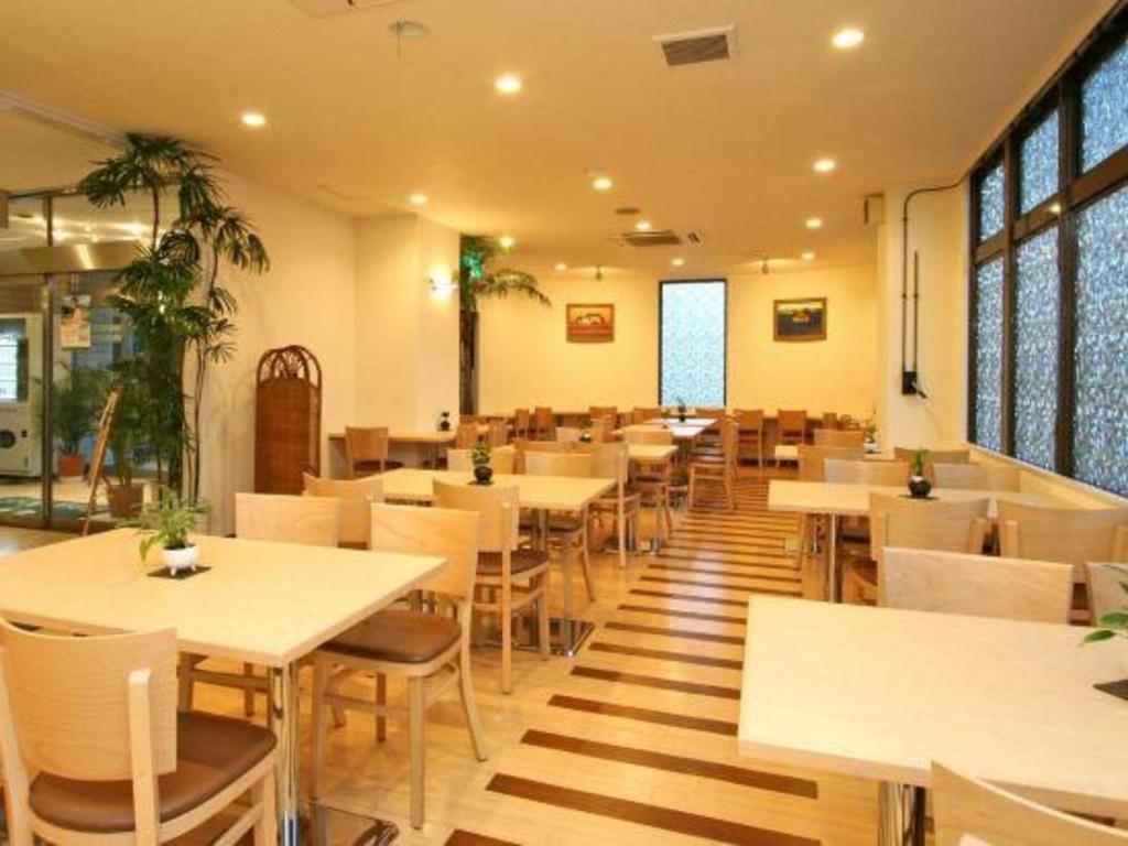 Urban Hotel Kokubu 23/24