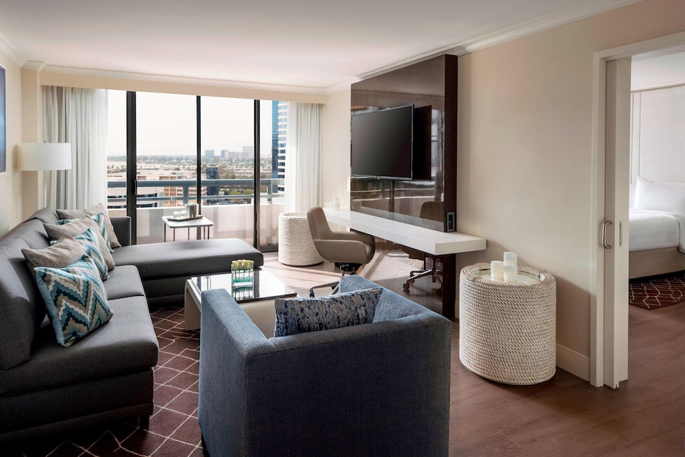 Irvine Marriott 34/54