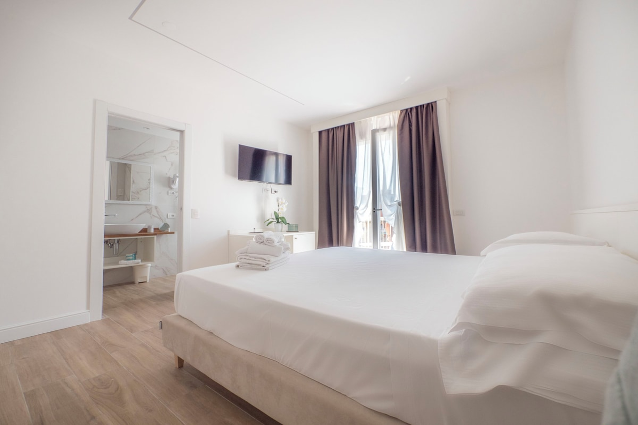 Hotel Continental Pietra Ligure 4/10