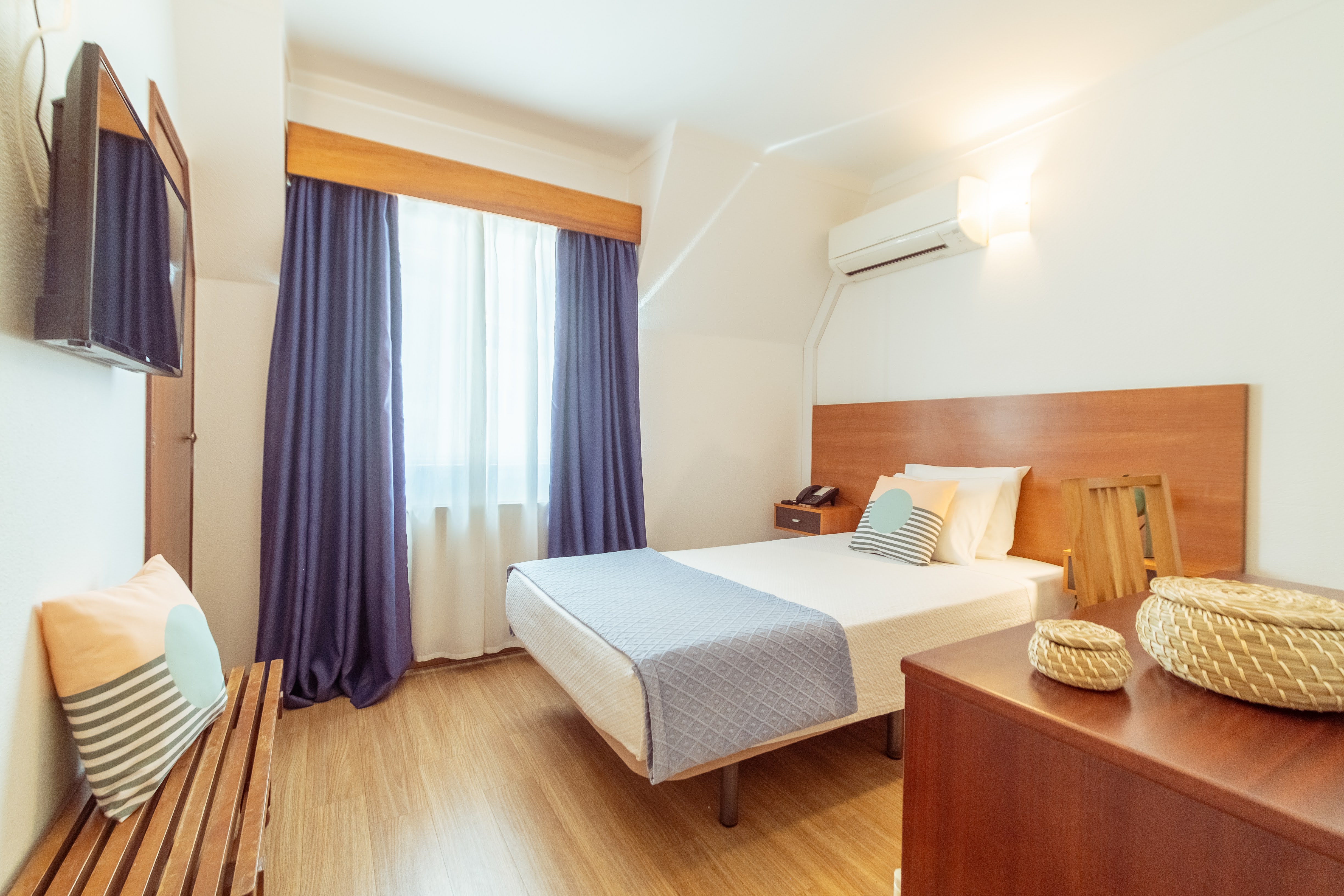Room, Single, Side Ocean View
