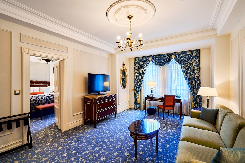 Fairmont Grand Hotel Kyiv 28/50