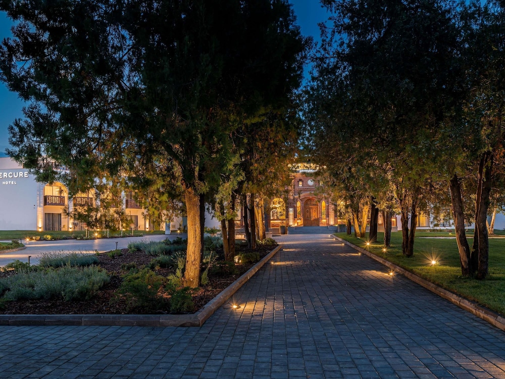 Mercure Conacul Cozieni Resort 42/49