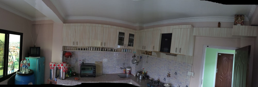 Asian Himalaya Home Stay 6/21
