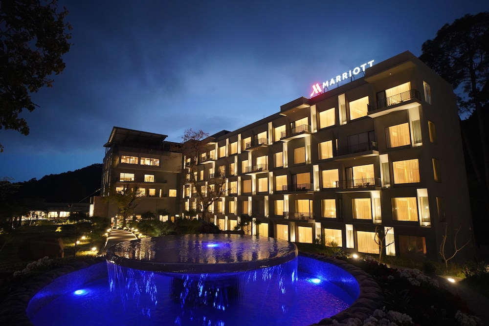 Katra Marriott Resort & Spa 2/50