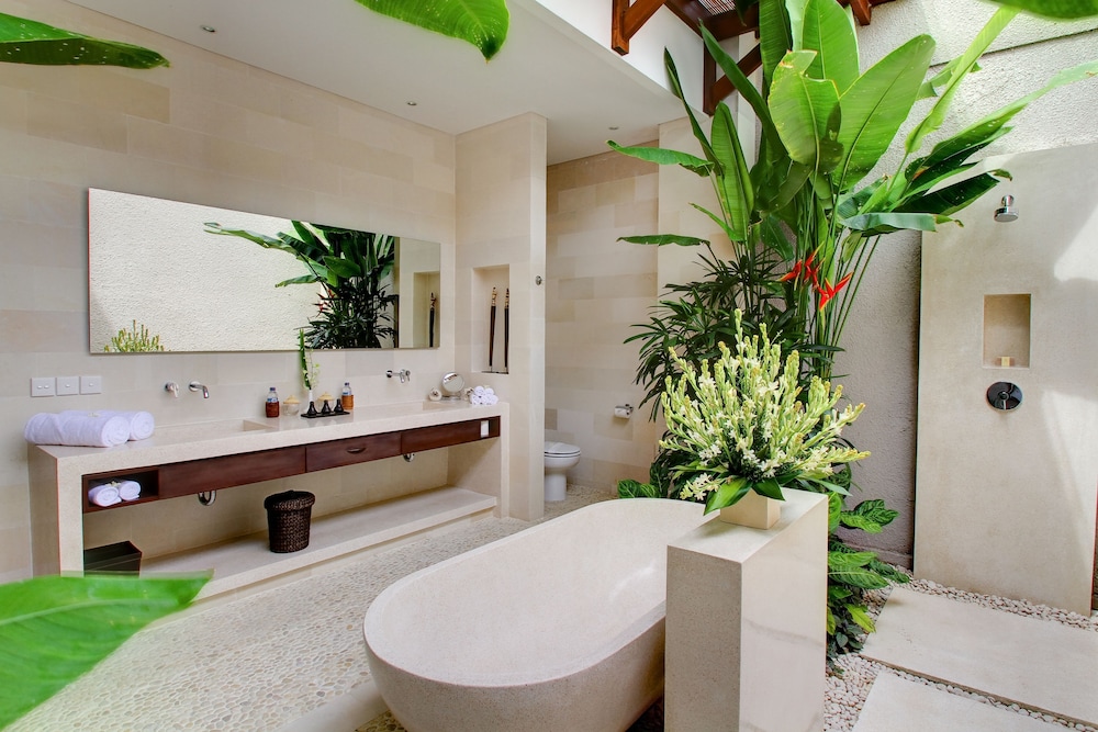 Nyaman Villas 14/34