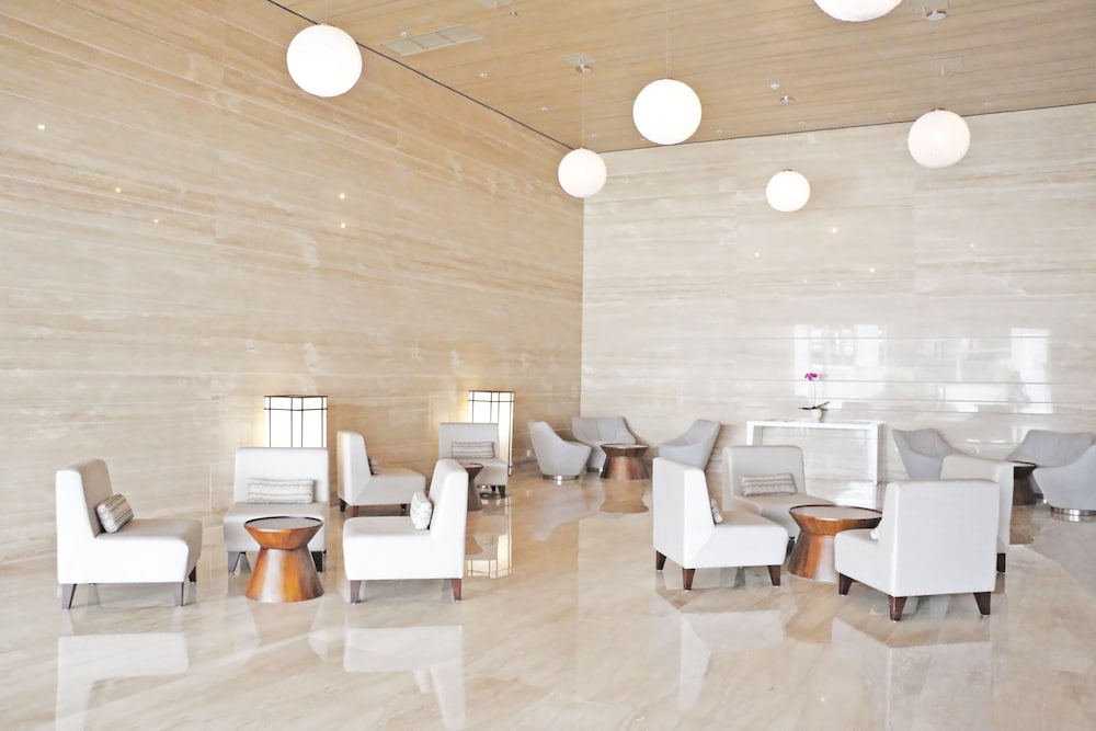 Hotel Santika Mega City Bekasi 38/49