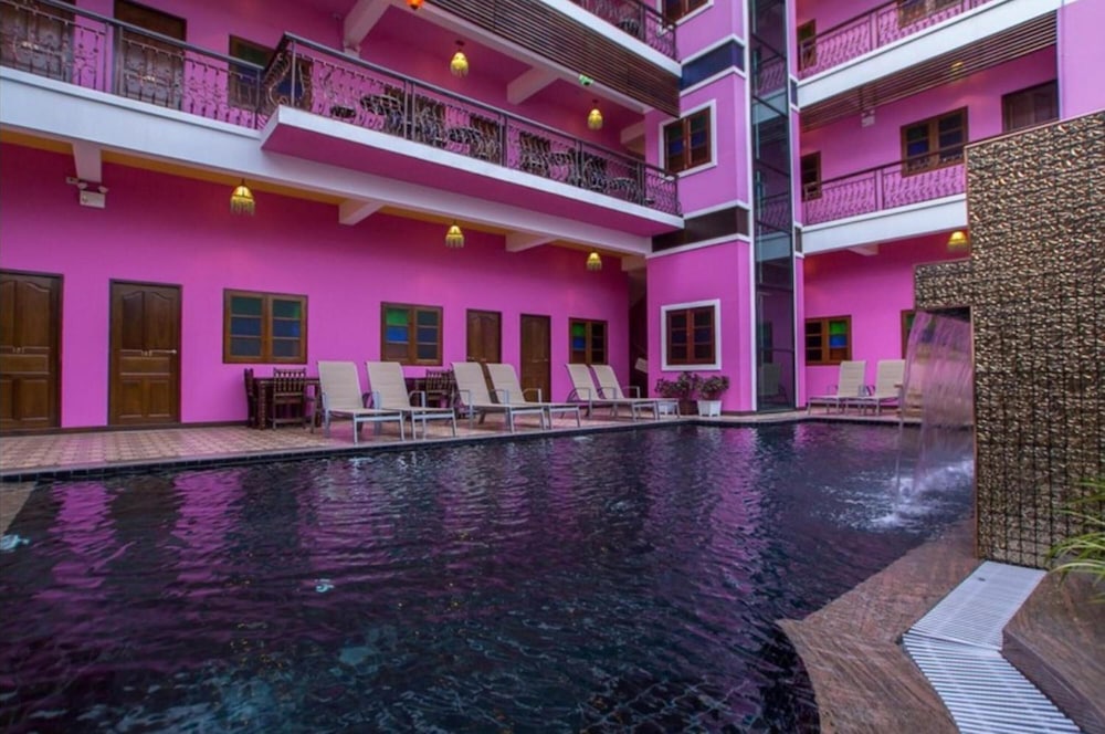 CHANGPUAK BOUTIQUE HOUSE 49/57