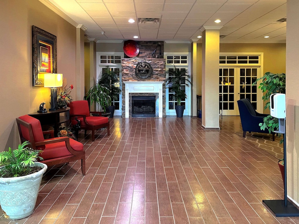 Comfort Inn & Suites Rogersville 29/37