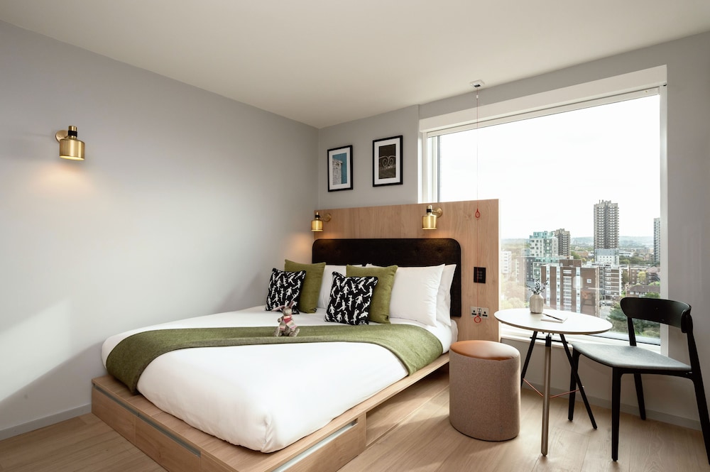Wilde Aparthotels Aldgate Tower Bridge London 15/78