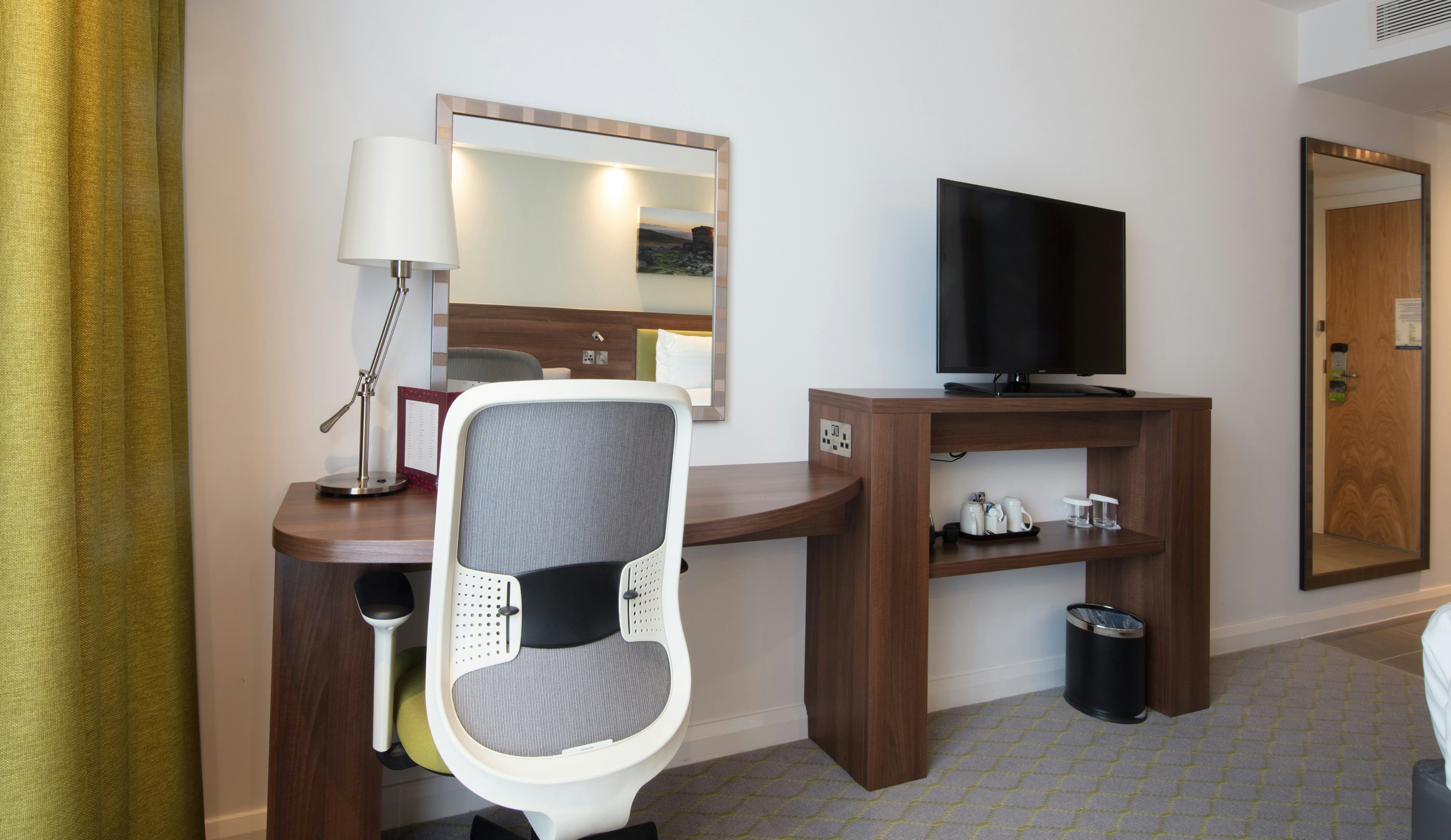 HAMPTON BY HILTON EXETER AIRPORT 22/27