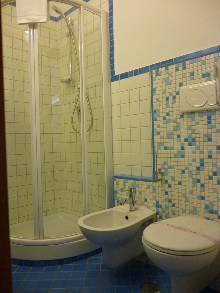 Elaia Garden Hotel 12/48