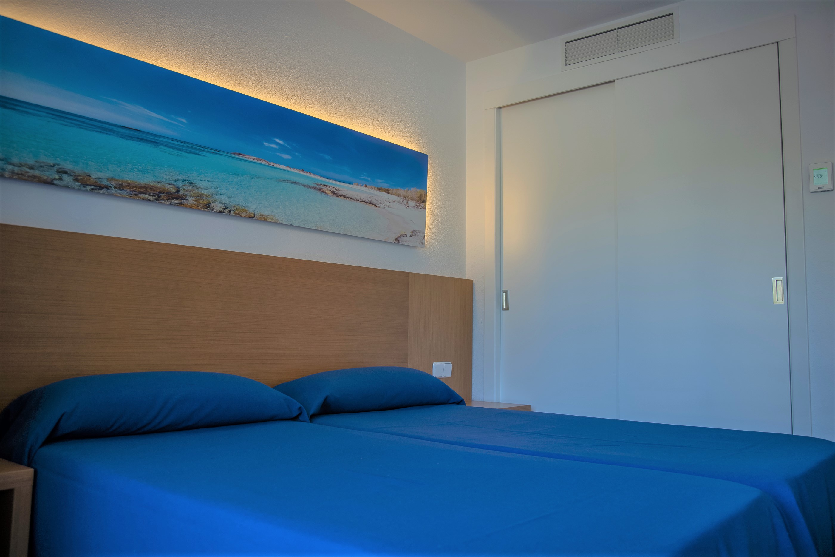 Standard, Double or Twin Bed