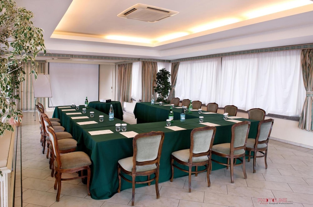 Hotel Villa Degli Angeli 45/57