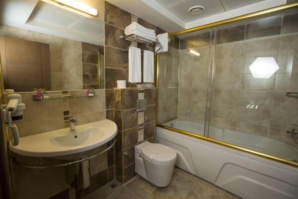 Altinpark Hotel 17/18