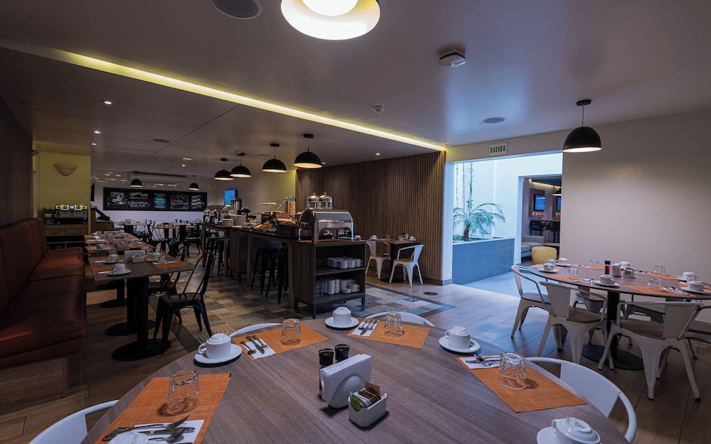 Casa Andina Standard Trujillo Plaza 53/66