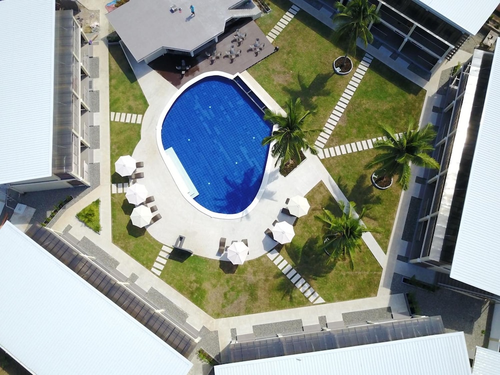 Malinawon Resort 13/39