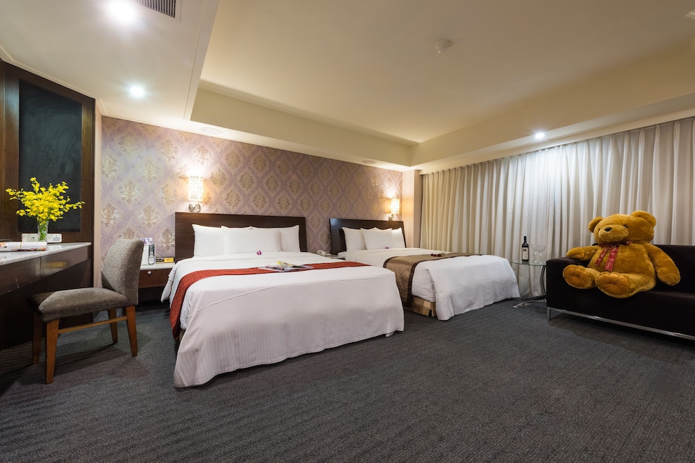 Forward Suites I 24/65