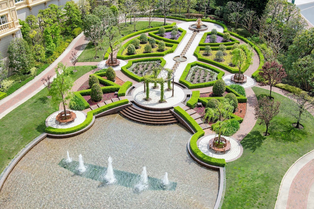 Tokyo Disneyland Hotel 47/50