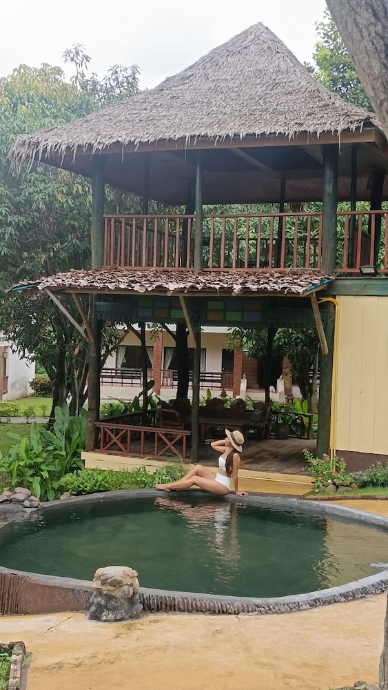 Touch Star Resort 61/66
