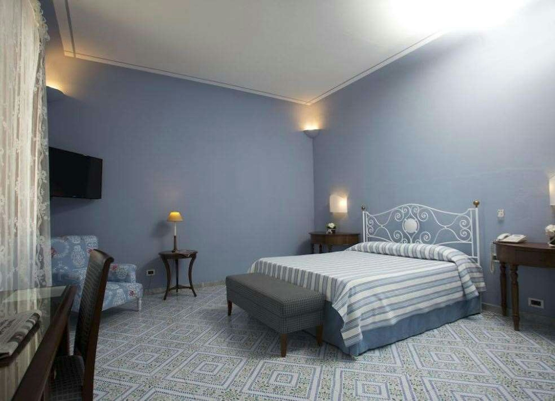 Villa Favorita Hotel and Events 2/17
