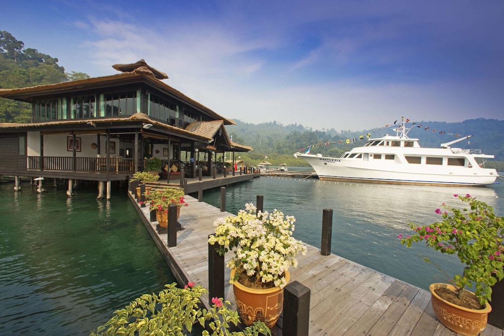 Gayana Marine Resort 61/71
