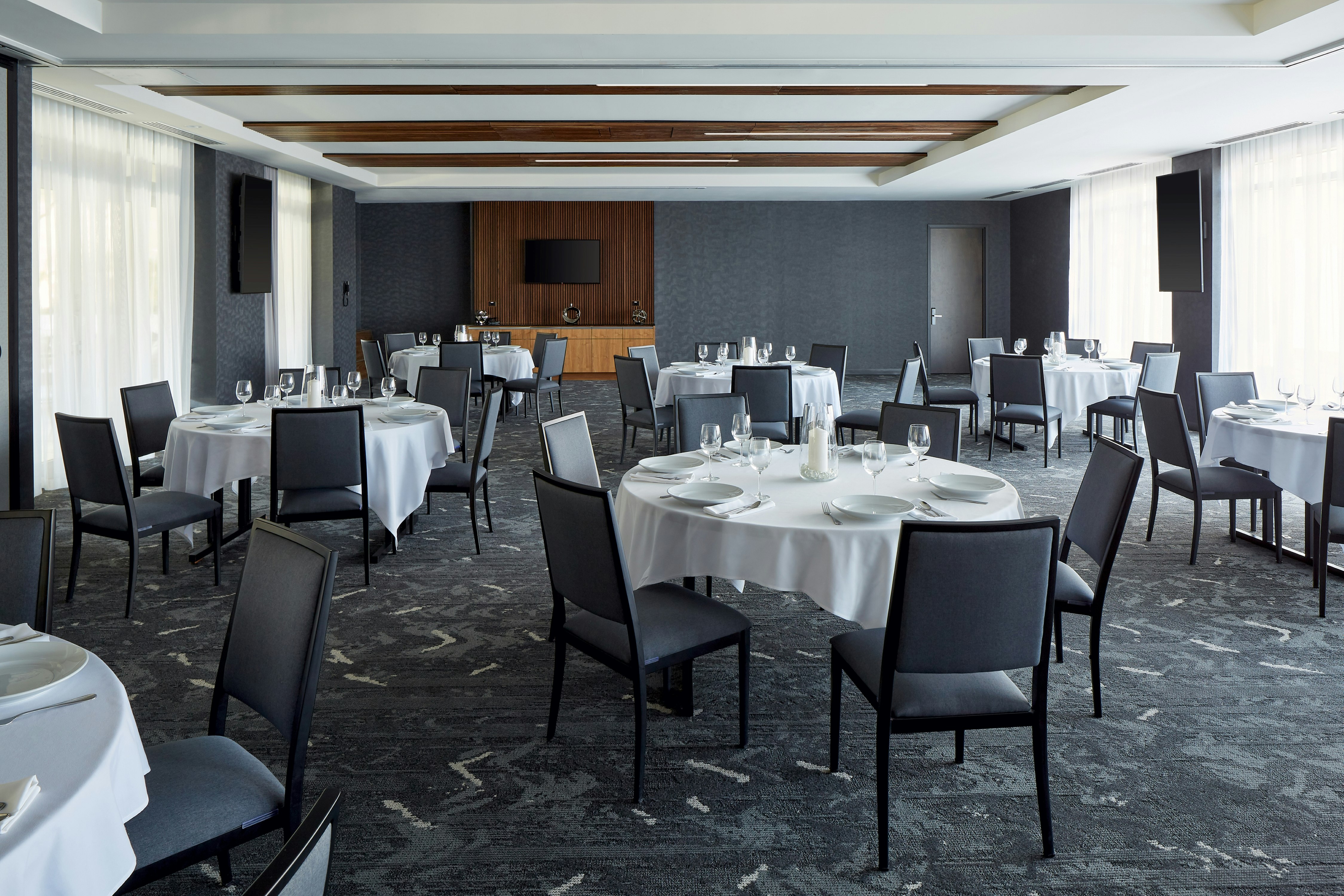 Hampton Inn by Hilton Montreal Downtown 31/44