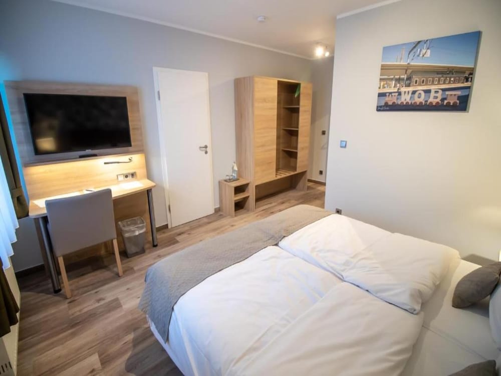 Hotel Fallersleber Spieker 10/50