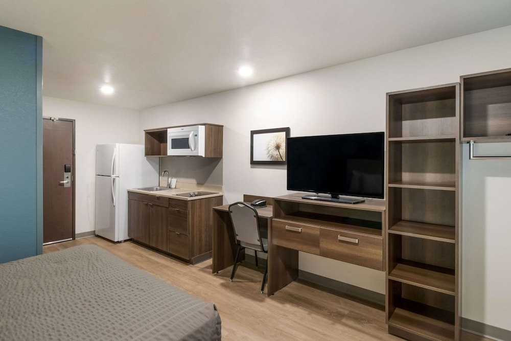WoodSpring Suites Mesa Chandler 6/16
