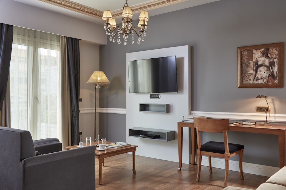 Ava Hotel Suites 25/39
