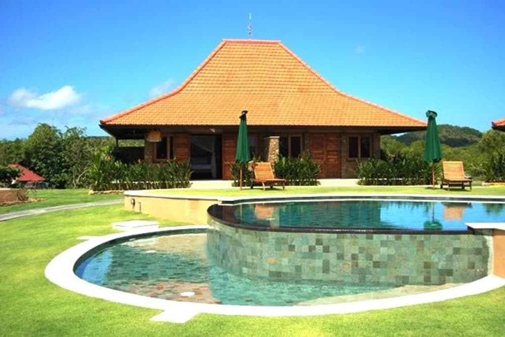 Three Monkeys Villas 39/43