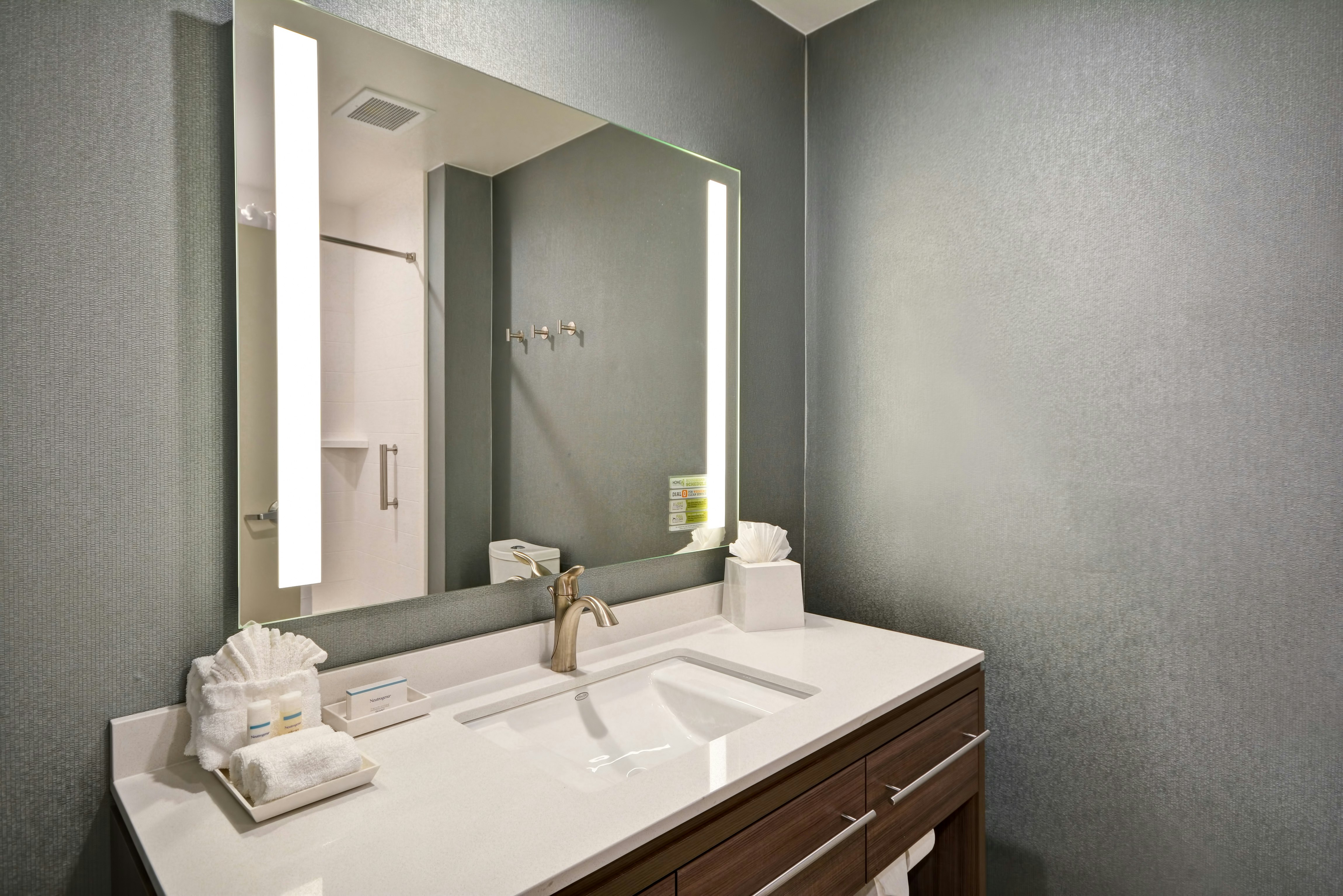 استوديو بسريرين كوين، Home2 Suites By Hilton Plano Legacy West 3/4