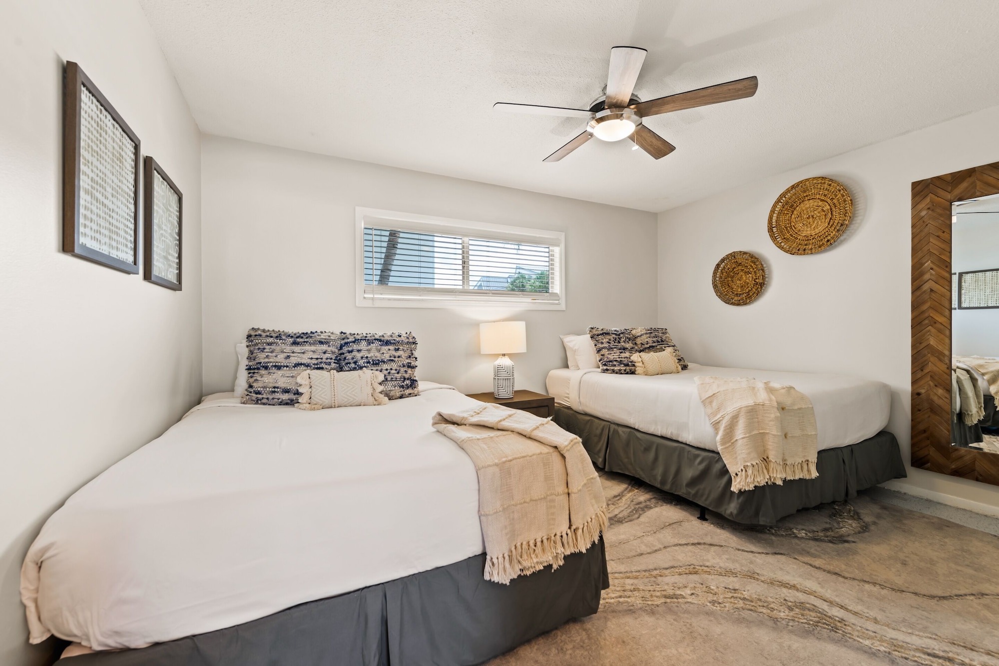 1 Bedroom, Suite, 2 Queen Beds, Beach Front
